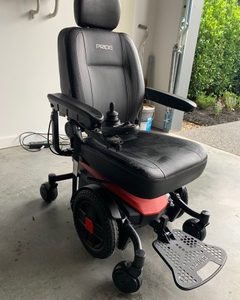 Pride Jazzy Evo 613 Powerchair